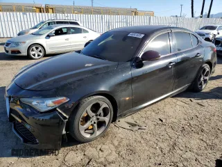 2017 Alfa Romeo Giulia with VIN ZARFAEBNXH7550876, listed as a Copart auction lot 46341535 with 0 mi miles and Salvage Title. Bid and sale history available at carsss.com. Image 1.