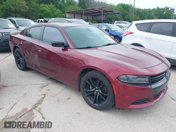2017 Dodge Charger SE with VIN 2C3CDXBG2HH539722, listed as a IAAI auction lot 42170349 with 186,762 mi miles and . Bid and sale history available at carsss.com. Image 1.
