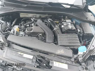 2025 Volkswagen Jetta SE z VIN 3VW7X7BU0SM043351, wystawiony jako IAAI lot #42188268 z przebiegiem 3 643 mil mil oraz . Historia ofert i sprzedaży dostępna na DreamBid. Obrazek 10.
