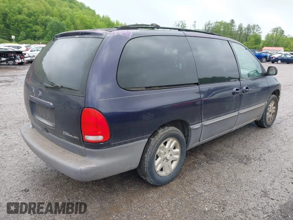 1997 Dodge Caravan LE z VIN 1B4GP54L5VB284083, wystawiony jako IAAI lot #42215384 z przebiegiem 220 000 mil mil oraz . Historia ofert i sprzedaży dostępna na DreamBid. Obrazek 4.