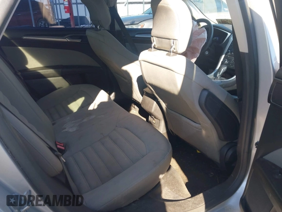 2015 Ford Fusion S with VIN 3FA6P0G77FR135015, listed as a IAAI auction lot 41399694 with 132,175 mi miles. Bid and sale history available at carsss.com. Image 8.