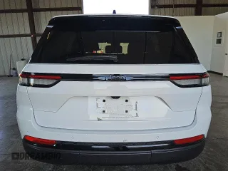 2024 Jeep Grand Cherokee Altitude with VIN 1C4RJGAG9R8546562, listed as a Copart auction lot 79748194 with 15,411 mi miles and Clean title. Bid and sale history available at DreamBid. Image 6.