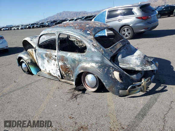 1961 Volkswagen Beetle with VIN 3538112, listed as a Copart auction lot 76119704 with Not Provided miles and Non Repairable. Bid and sale history available at DreamBid. Image 2.