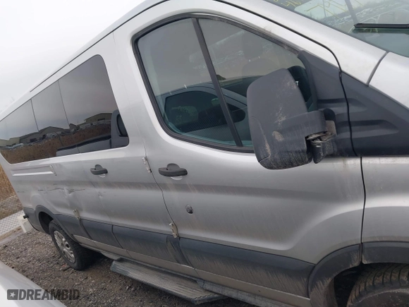 2016 Ford Transit Wagon XL with VIN 1FBZX2ZM9GKB07457, listed as a IAAI auction lot 41487820 with 126,951 mi miles. Bid and sale history available at carsss.com. Image 13.