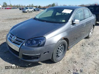 2006 Volkswagen Jetta Sedan 2.5L with VIN 3VWSG71K26M740777, listed as a IAAI auction lot 41743566 with 164,174 mi miles. Bid and sale history available at carsss.com. Image 17.