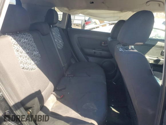 2011 Kia Soul + with VIN KNDJT2A20B7204430, listed as a Copart auction lot 52247635 with 124,491 mi miles and Clean Title. Bid and sale history available at carsss.com. Image 10.