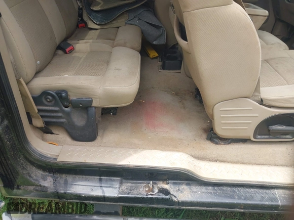 2005 Ford F-150 STX with VIN 1FTRX14W75NA08355, listed as a IAAI auction lot 42634298 with 229,704 mi miles and . Bid and sale history available at DreamBid. Image 8.