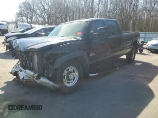 2004 Chevrolet Silverado 3500 SRW with VIN 1GCHK33264F208964, listed as a Copart auction lot 46604595 with 0 mi miles and Salvage Title. Bid and sale history available at carsss.com. Image 1.