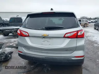 2018 Chevrolet Equinox LT with VIN 2GNAXSEV0J6254484, listed as a IAAI auction lot 41555774 with 126,502 mi miles. Bid and sale history available at carsss.com. Image 17.