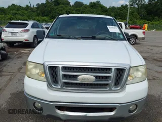 2008 Ford F-150 XLT с VIN 1FTPW12V68FB00236, выставлен на аукционе IAAI как лот 42591072 с пробегом 298 825 миль миль и . История ставок и продаж доступна на DreamBid. Изображение 12.