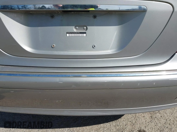 2003 Mercedes-Benz S-Class 4.3L with VIN WDBNG70J23A336796, listed as a IAAI auction lot 41896565 with 259,164 mi miles. Bid and sale history available at carsss.com. Image 15.