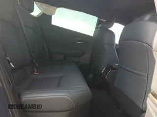2025 Toyota Crown XLE z VIN JTDACAAJ5S3013692, wystawiony jako Copart lot #52054165 z przebiegiem 8 591 mil mil oraz Szkoda całkowita • Salvage title. Historia ofert i sprzedaży dostępna na DreamBid. Obrazek 11.