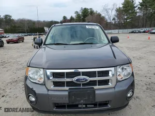2009 Ford Escape XLT with VIN 1FMCU93G19KD14624, listed as a Copart auction lot 52132105 with 120,500 mi miles and Clean Title. Bid and sale history available at carsss.com. Image 5.