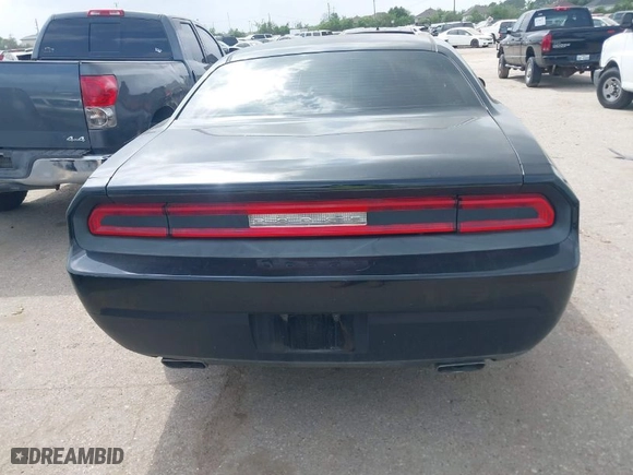 2013 Dodge Challenger SXT with VIN 2C3CDYAG5DH653375, listed as a IAAI auction lot 41950474 with 135,402 mi miles. Bid and sale history available at carsss.com. Image 16.