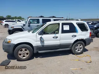 2006 Ford Escape XLT с VIN 1FMCU03176KA84543, выставлен на аукционе IAAI как лот 41991892 с пробегом 170 017 миль миль и . История ставок и продаж доступна на DreamBid. Изображение 6.