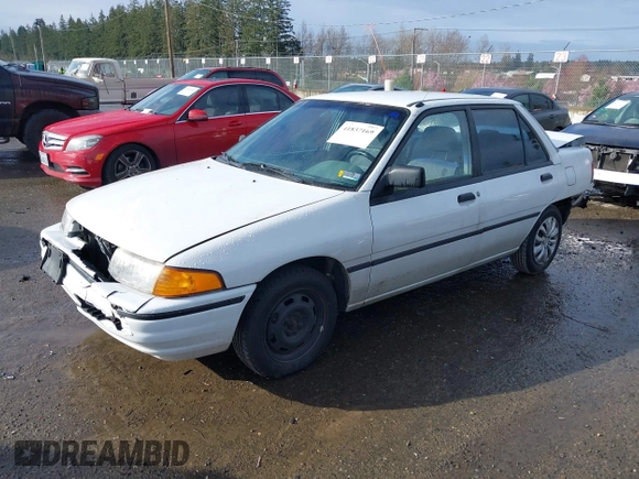 1993 Ford Escort z VIN 3FAPP13J9PR205353, wystawiony jako IAAI lot #41837169 z przebiegiem 4016 mil mil oraz . Historia ofert i sprzedaży dostępna na DreamBid. Obrazek 2.