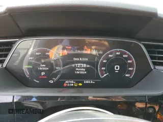 2022 Audi e-tron Sportback S line Premium z VIN WA11AAGE2NB013721, wystawiony jako Copart lot #81812643 z przebiegiem 40 749 mil mil oraz . Historia ofert i sprzedaży dostępna na DreamBid. Obrazek 9.