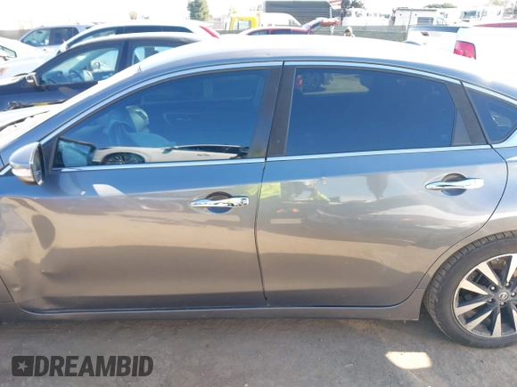 2018 Nissan Altima SR with VIN 1N4AL3AP0JC244794, listed as a IAAI auction lot 41677399 with 185,216 mi miles and . Bid and sale history available at DreamBid. Image 15.