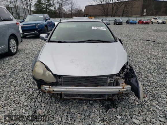 2004 Acura RSX Type S with VIN JH4DC53094S005322, listed as a Copart auction lot 52596315 with 218,488 mi miles and Clean Title. Bid and sale history available at carsss.com. Image 5.