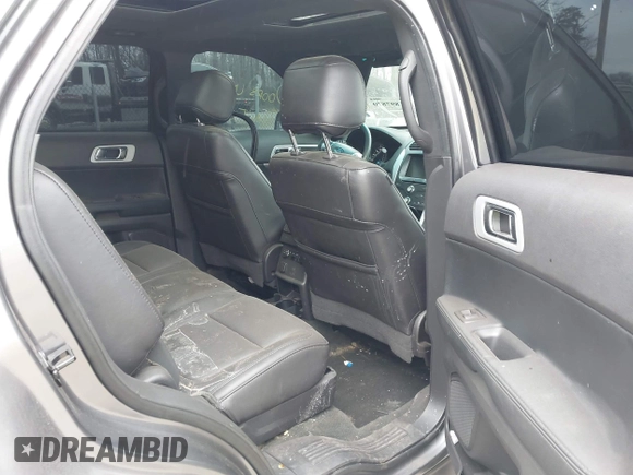 2014 Ford Explorer XLT z VIN 1FM5K8D80EGB14749, wystawiony jako IAAI lot #41897870 z przebiegiem 87 587 mil mil oraz . Historia ofert i sprzedaży dostępna na DreamBid. Obrazek 8.