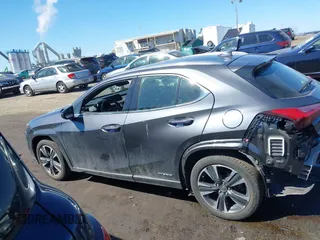 2022 Lexus UX 250h with VIN JTHP9JBH8N2058445, listed as a IAAI auction lot 41870238 with 36,509 mi miles and . Bid and sale history available at DreamBid. Image 14.
