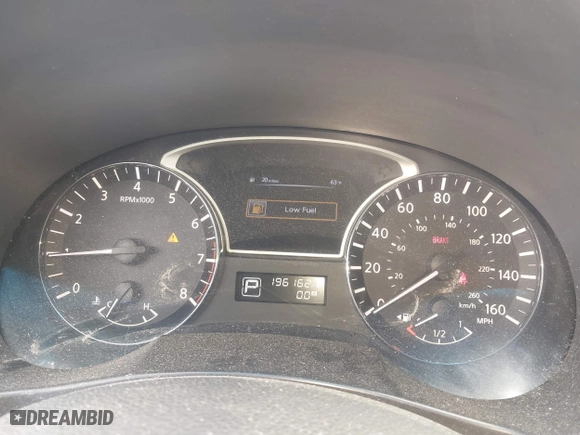 2014 Nissan Altima 2.5 S with VIN 1N4AL3AP2EC193918, listed as a IAAI auction lot 42038404 with 196,162 mi miles. Bid and sale history available at carsss.com. Image 7.