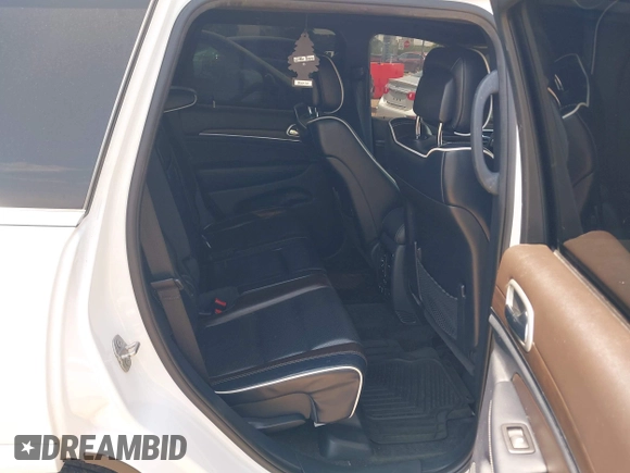 2016 Jeep Grand Cherokee Overland с VIN 1C4RJFCG1GC376439, выставлен на аукционе IAAI как лот 42800492 с пробегом 182 586 миль миль и . История ставок и продаж доступна на DreamBid. Изображение 8.