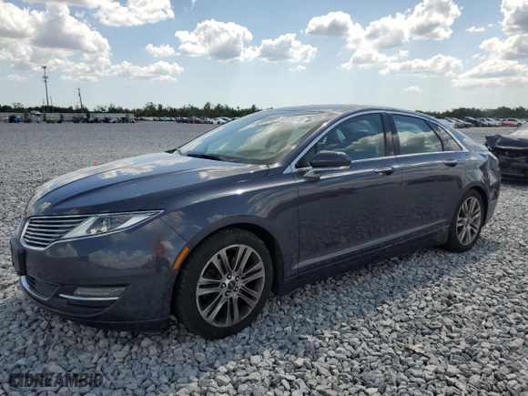 2013 Lincoln MKZ with VIN 3LN6L2G94DR821850, listed as a Copart auction lot 52570275 with 165,135 mi miles and Non Repairable. Bid and sale history available at carsss.com. Image 1.