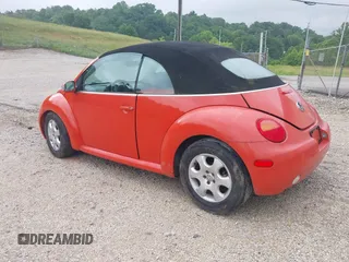 2003 Volkswagen Beetle GLS с VIN 3VWCK21Y73M320888, выставлен на аукционе IAAI как лот 42424109 с пробегом Не указан миль и . История ставок и продаж доступна на DreamBid. Изображение 3.