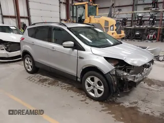 2016 Ford Escape SE z VIN 1FMCU9G94GUC44808, wystawiony jako IAAI lot #42317988 z przebiegiem 112 536 mil mil oraz . Historia ofert i sprzedaży dostępna na DreamBid. Obrazek 1.