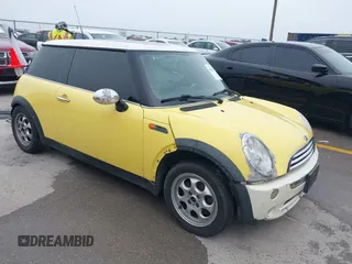 2005 MINI Hardtop with VIN WMWRC33505TK62367, listed as a IAAI auction lot 42397651 with Not provided miles and . Bid and sale history available at DreamBid. Image 1.