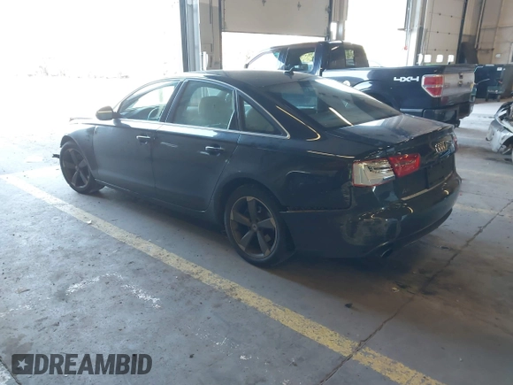 2013 Audi A6 Premium Plus z VIN WAUGFAFC6DN083752, wystawiony jako IAAI lot #41550154 z przebiegiem 151 910 mil mil oraz . Historia ofert i sprzedaży dostępna na DreamBid. Obrazek 3.