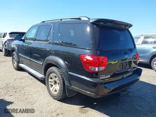 2006 Toyota Sequoia Limited with VIN 5TDBT48AX6S268046, listed as a IAAI auction lot 41880111 with 312,707 mi miles. Bid and sale history available at carsss.com. Image 3.