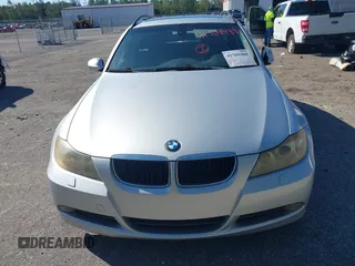 2007 BMW 3 Series 328i with VIN WBAVS13547FX16529, listed as a IAAI auction lot 41769488 with 88,993 mi miles. Bid and sale history available at carsss.com. Image 6.