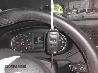 2014 Volkswagen Jetta SEL с VIN 3VWL17AJ6EM372759, выставлен на аукционе IAAI как лот 42305046 с пробегом 99 645 миль миль и . История ставок и продаж доступна на DreamBid. Изображение 11.