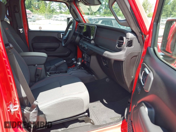 2025 Jeep Wrangler Rubicon with VIN 1C4PJXFN4SW573748, listed as a IAAI auction lot 42660183 with 763 mi miles and . Bid and sale history available at DreamBid. Image 5.