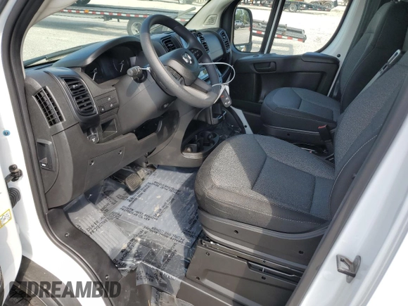 2024 Ram ProMaster Cargo Tradesman with VIN 3C6LRVDG8RE114010, listed as a Copart auction lot 68368704 with 13 mi miles and Salvage Title. Bid and sale history available at DreamBid. Image 7.