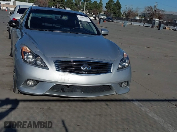 2013 Infiniti G37 IPL with VIN JN1CV6EK8DM922822, listed as a IAAI auction lot 41324156 with Not Provided miles. Bid and sale history available at carsss.com. Image 12.