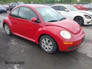 2010 Volkswagen Beetle with VIN 3VWRG3AG7AM022685, listed as a IAAI auction lot 42237138 with 78,939 mi miles and . Bid and sale history available at DreamBid. Image 1.
