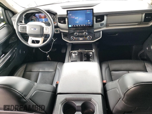 2022 Ford Expedition XLT with VIN 1FMJU1HT0NEA67698, listed as a Copart auction lot 54752634 with 21,827 mi miles and Clean Title. Bid and sale history available at carsss.com. Image 8.