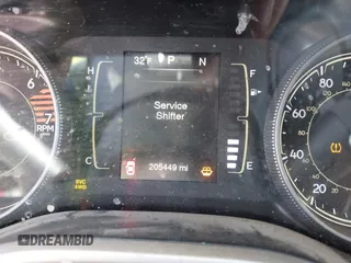 2016 Jeep Cherokee Latitude z VIN 1C4PJMCB6GW335111, wystawiony jako IAAI lot #41993373 z przebiegiem 205 449 mil mil oraz . Historia ofert i sprzedaży dostępna na DreamBid. Obrazek 15.