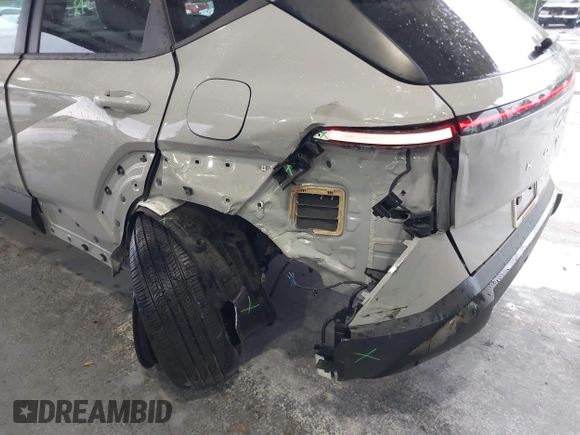 2024 Hyundai Kona SEL with VIN KM8HB3AB1RU118025, listed as a IAAI auction lot 41747434 with 8,954 mi miles. Bid and sale history available at carsss.com. Image 6.