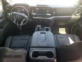 2022 Chevrolet Silverado 1500 RST with VIN 1GCUDEET5NZ604636, listed as a Copart auction lot 74376334 with 18,705 mi miles and Salvage Title. Bid and sale history available at DreamBid. Image 8.