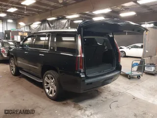 2018 Cadillac Escalade Luxury with VIN 1GYS4BKJ6JR162043, listed as a IAAI auction lot 39095150 with 68,407 mi miles. Bid and sale history available at carsss.com. Image 3.