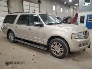 2007 Lincoln Navigator с VIN 5LMFL28557LJ24912, выставлен на аукционе Copart как лот 50890425 с пробегом 145 135 миль миль и Списание • Salvage title. История ставок и продаж доступна на DreamBid. Изображение 4.