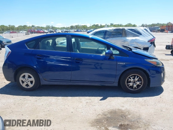 2010 Toyota Prius II with VIN JTDKN3DU7A0106780, listed as a IAAI auction lot 42049536 with 285,173 mi miles. Bid and sale history available at carsss.com. Image 13.