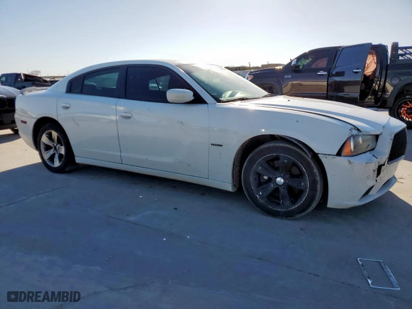 2013 Dodge Charger RT Max with VIN 2C3CDXCT0DH655555, listed as a Copart auction lot 48926305 with 209,027 mi miles and Clean Title. Bid and sale history available at carsss.com. Image 4.