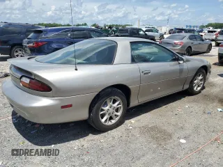 2002 Chevrolet Camaro z VIN 2G1FP22KX22155567, wystawiony jako Copart lot #61451035 z przebiegiem 192 985 mil mil oraz Czysty tytuł • Clean title. Historia ofert i sprzedaży dostępna na DreamBid. Obrazek 3.