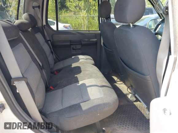2005 Ford Explorer Sport Trac XLS z VIN 1FMZU67K25UB92409, wystawiony jako IAAI lot #42799036 z przebiegiem 150 554 mil mil oraz . Historia ofert i sprzedaży dostępna na DreamBid. Obrazek 8.