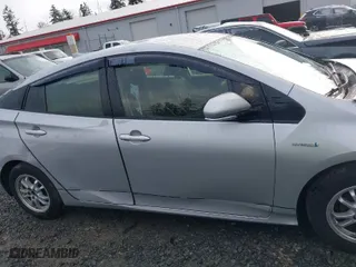 2017 Toyota Prius Two with VIN JTDKARFU6H3040792, listed as a IAAI auction lot 41758408 with 320,656 mi miles. Bid and sale history available at carsss.com. Image 14.